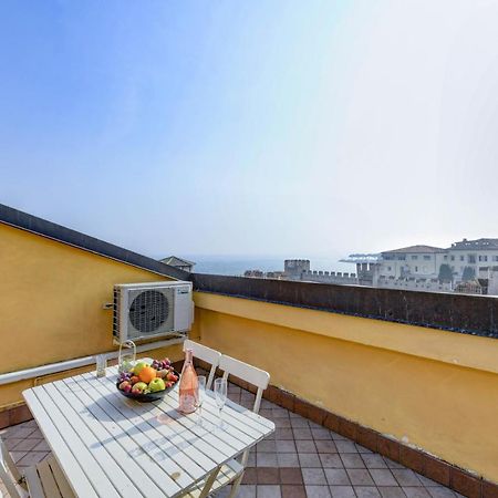 Sunset Apartment Home & Terrace Sirmione Exterior foto